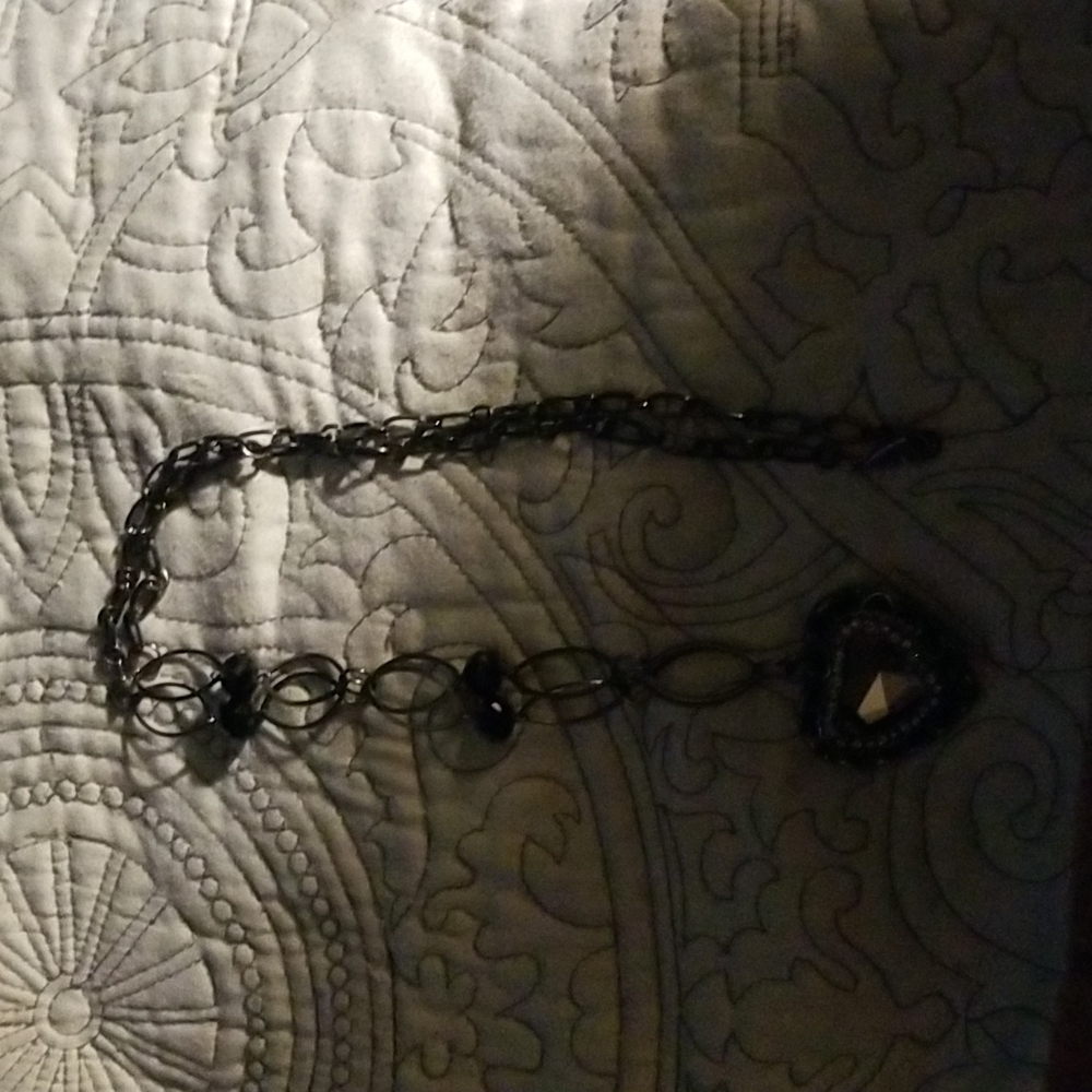Heart necklace black - Picture 4 of 6